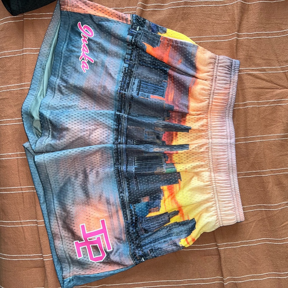 Inaka shorts